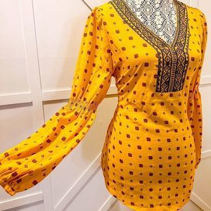 Blu Pepper Anthropologie Mustard Yellow Boho Peasant Blouse, Large Embroidered